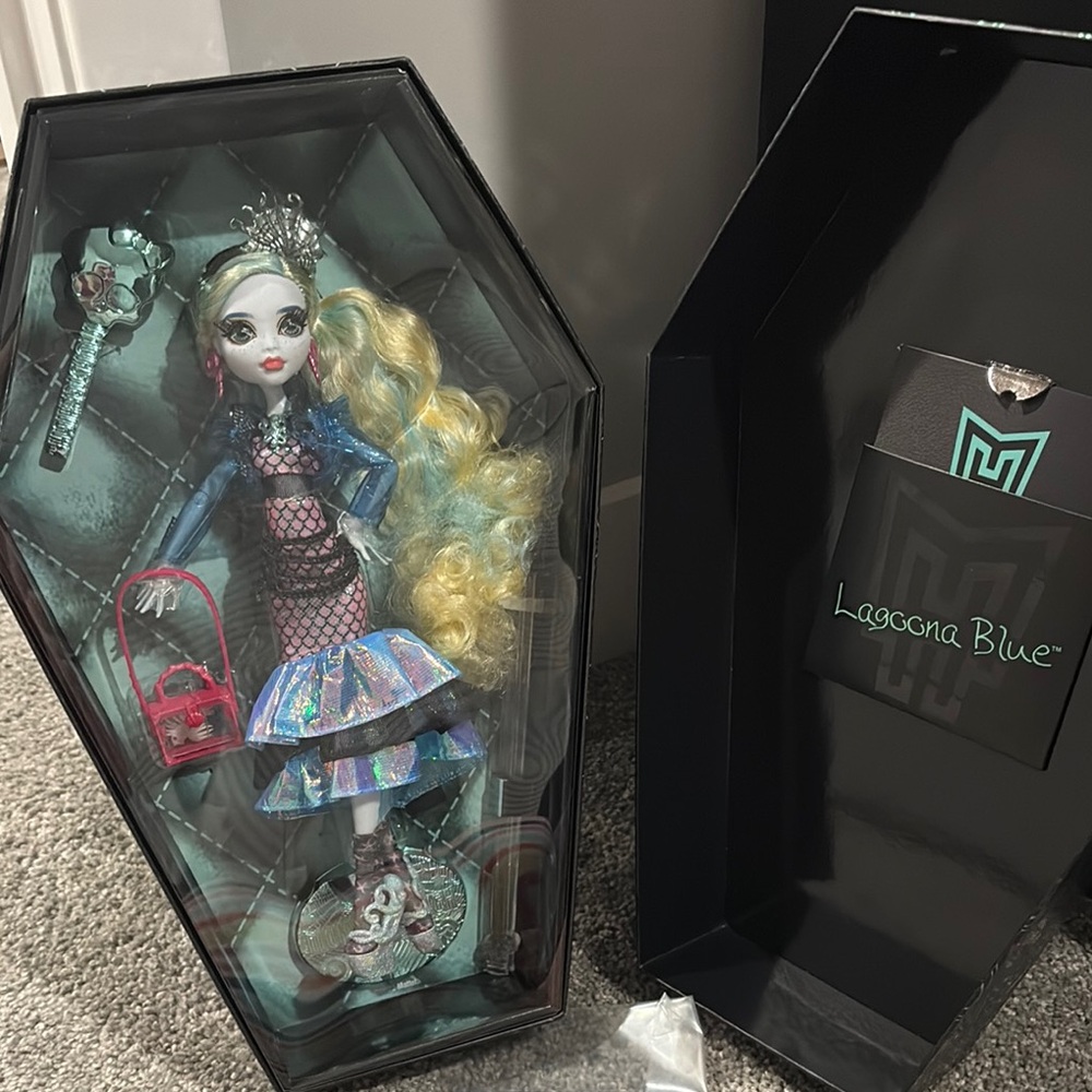 Haunt Couture Lagoon Blue Doll with Accessories (limited edition)